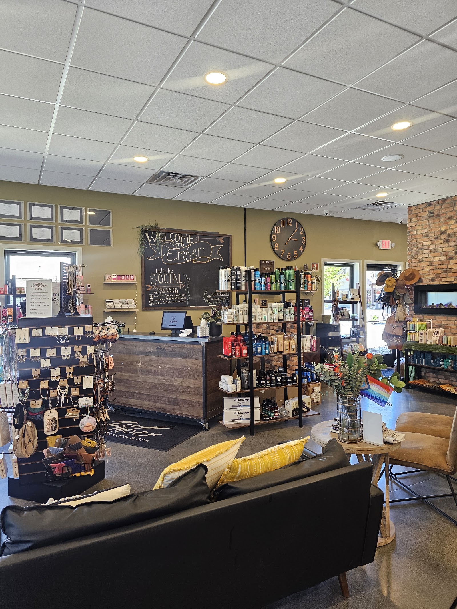 Ember Salon & Spa — photo