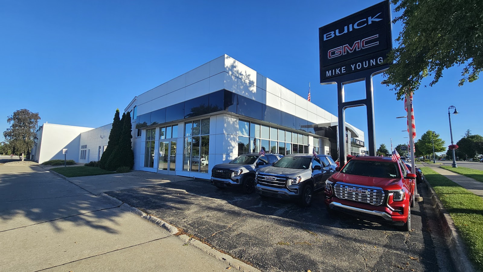 Mike Young Buick GMC in Frankenmuth