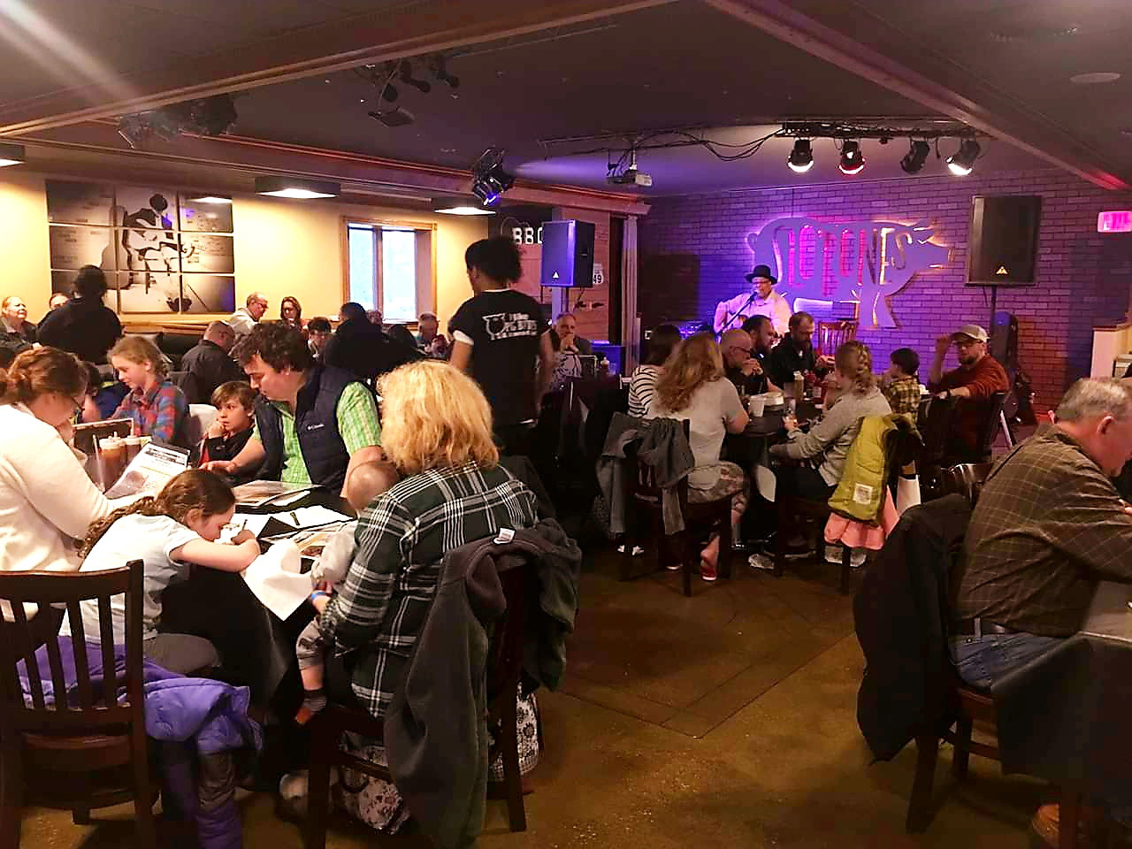 Slo' Bones BBQ Smokehaus in Frankenmuth